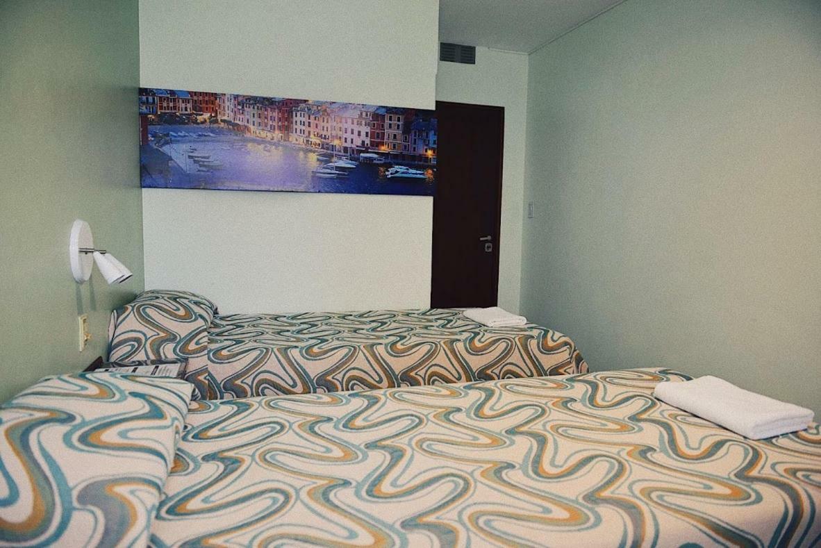 Residencial Italia Bed & Breakfast Córdoba Exterior photo